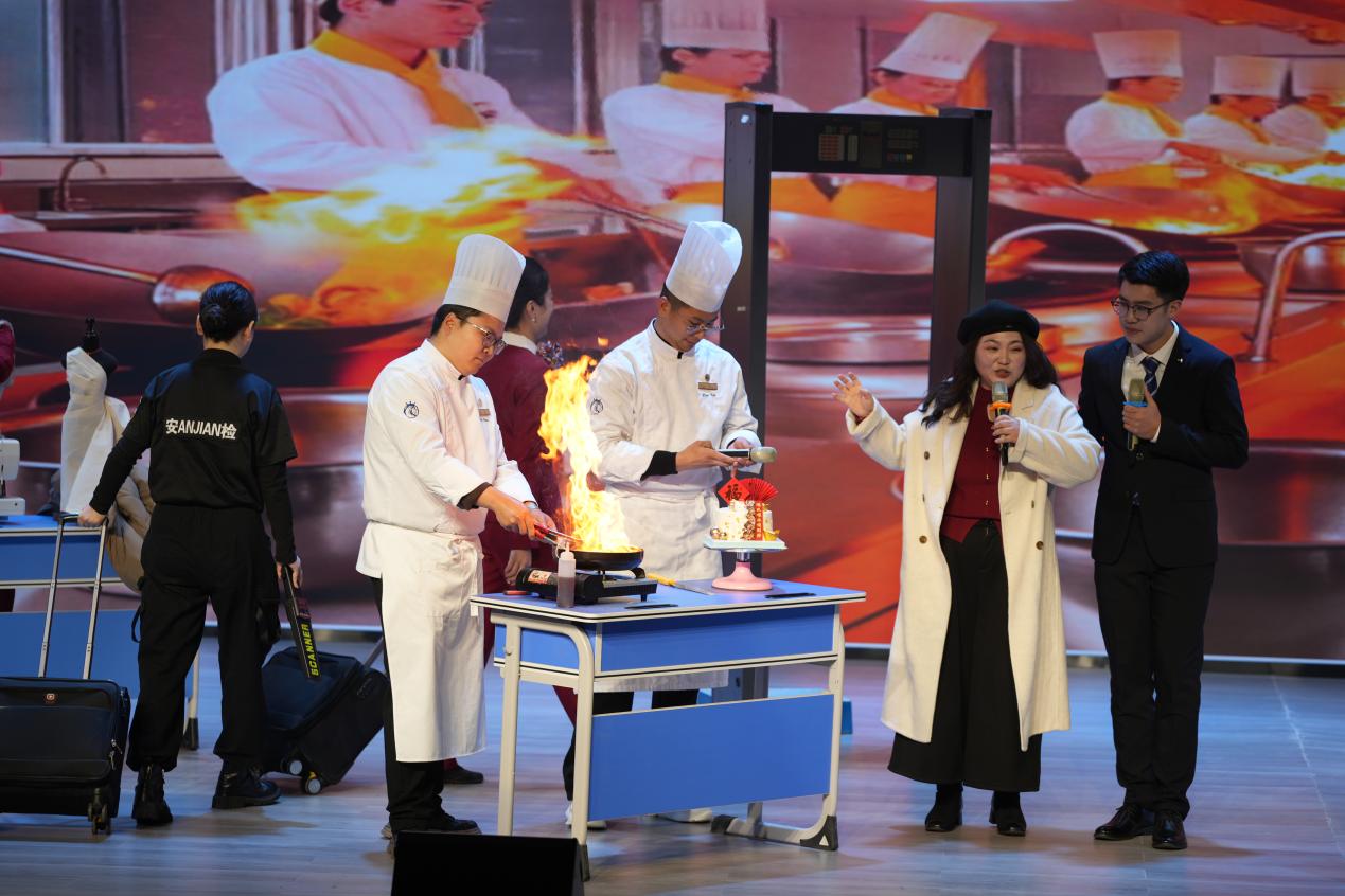 图片8.jpg 图片8.jpg