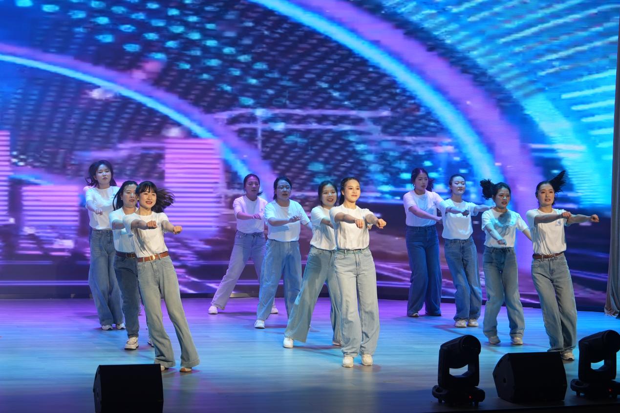 图片14.jpg 图片14.jpg