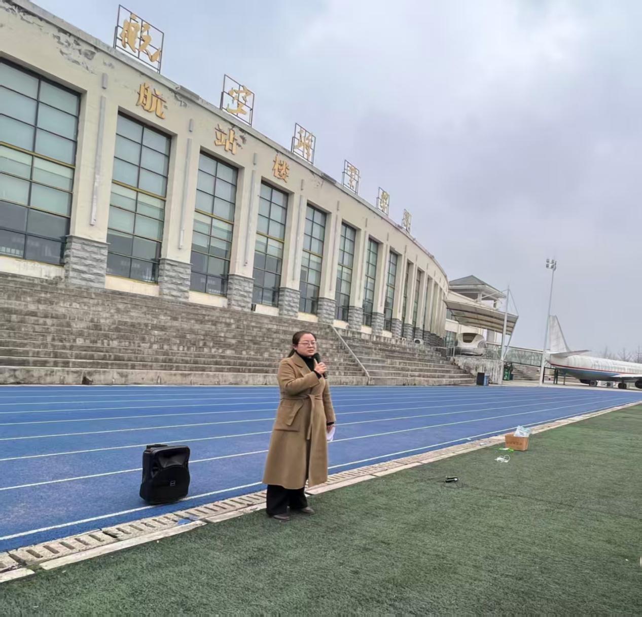 图片4.jpg 图片4.jpg